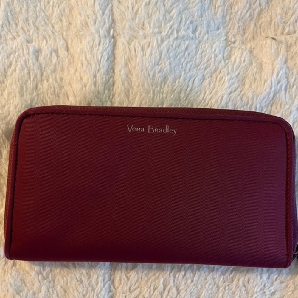 VERA BRADLEY Midtown RFID Wristlet - Accordion Zip Around Wallet - Hawthorn Rose
